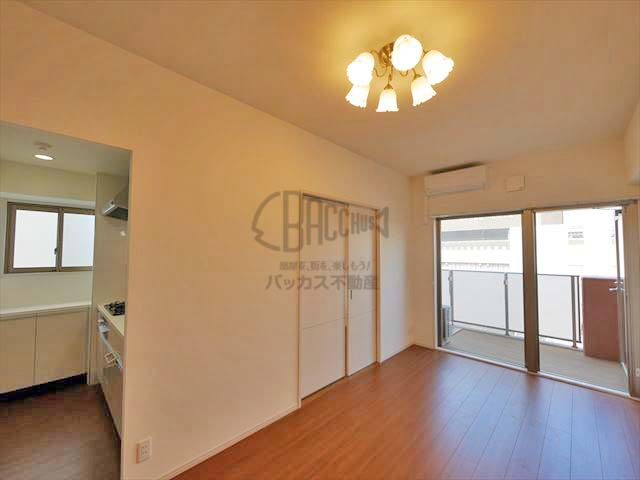 ジャスパ御堂筋本町 2LDK 53.55㎡